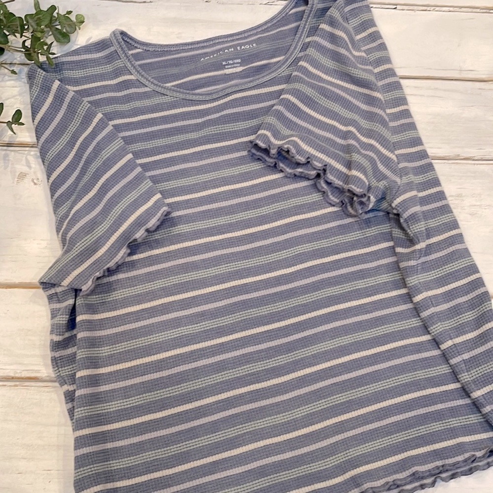 ❤️5 for 25❤️ American Eagle Crop Top/ XL